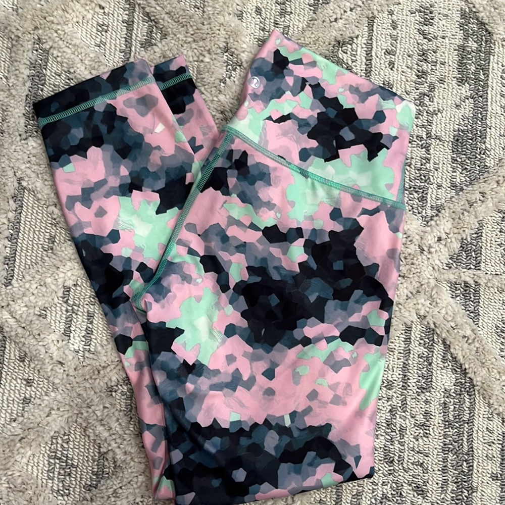 Lululemon High Times Pant Leggings Clouded Dreams Menthol Print Size 8